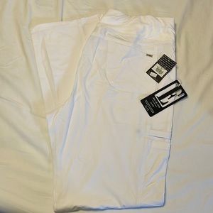 Women’s Elle White Scrub Pant